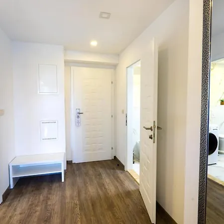 Modern Sea View Apartment Makarska