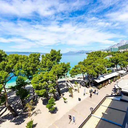 Modern Sea View Apartment