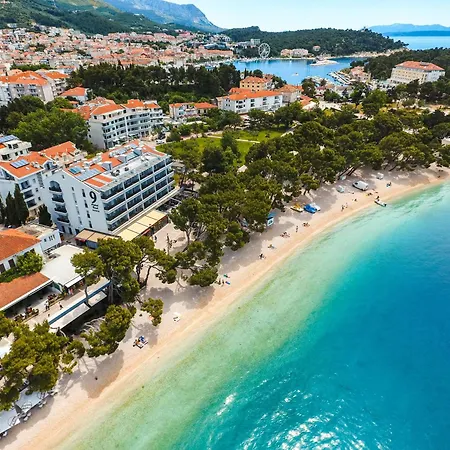 Modern In With Sea View Апартаменти